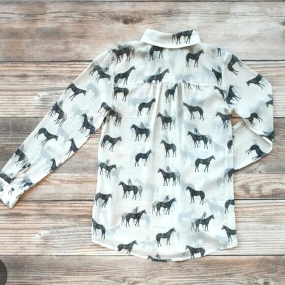 Tasha Polizzi Stallion Print Chiffon Blouse Button Down Shirt Size Medium - Picture 5 of 9